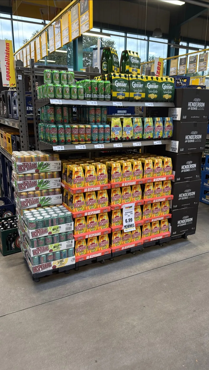 Presentatie met Desperados, Heineken en Gösser in de drankenwinkel